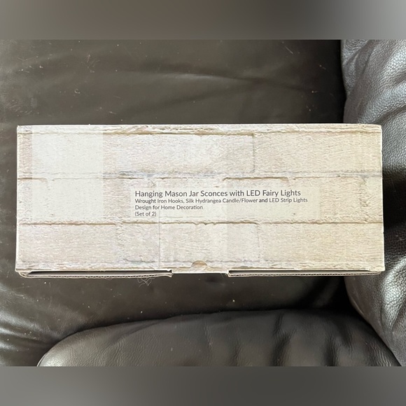 Hanging Mason Jar Sconces with LED Fairy Lights, Silk Hydrangea, NEW in Box - Picture 9 of 11